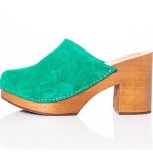 Charlotte Stone Marlo Size 9  Green suede Clogs New with box